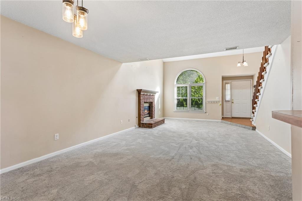 115 Blackberry Bend Yorktown VA 23693