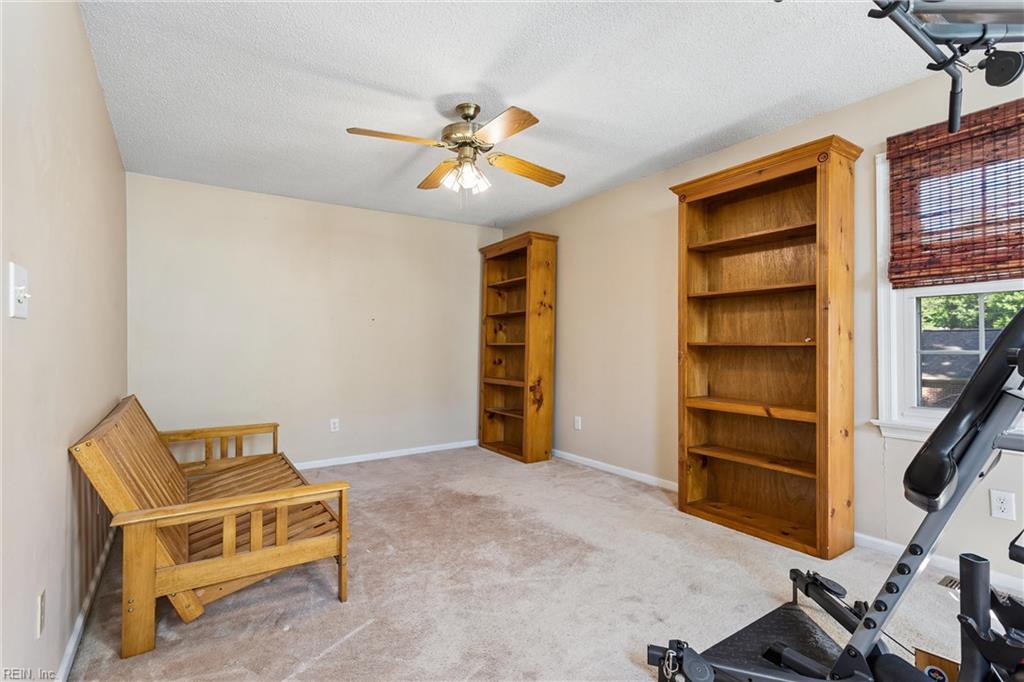 115 Blackberry Bend Yorktown VA 23693