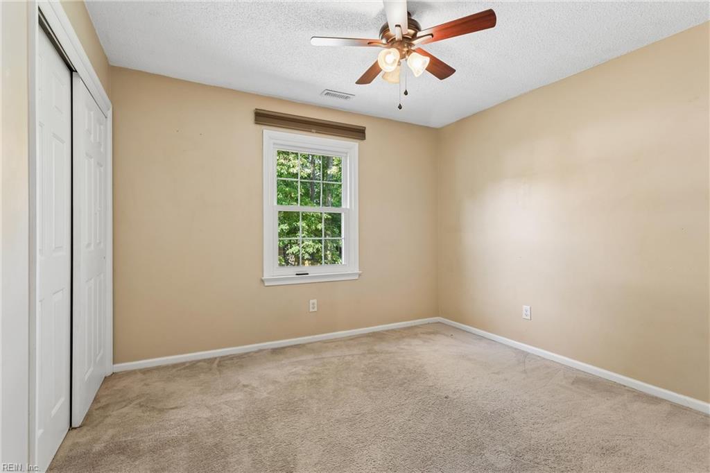 115 Blackberry Bend Yorktown VA 23693