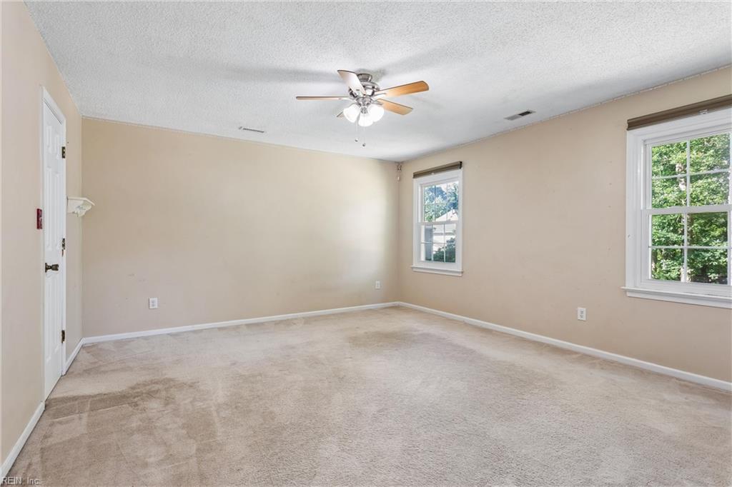 115 Blackberry Bend Yorktown VA 23693