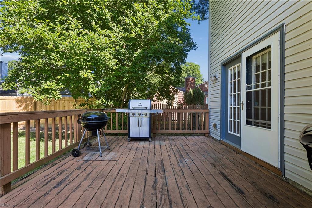 115 Blackberry Bend Yorktown VA 23693