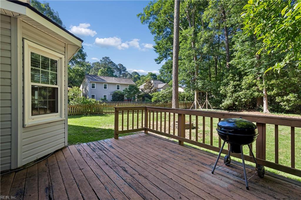 115 Blackberry Bend Yorktown VA 23693