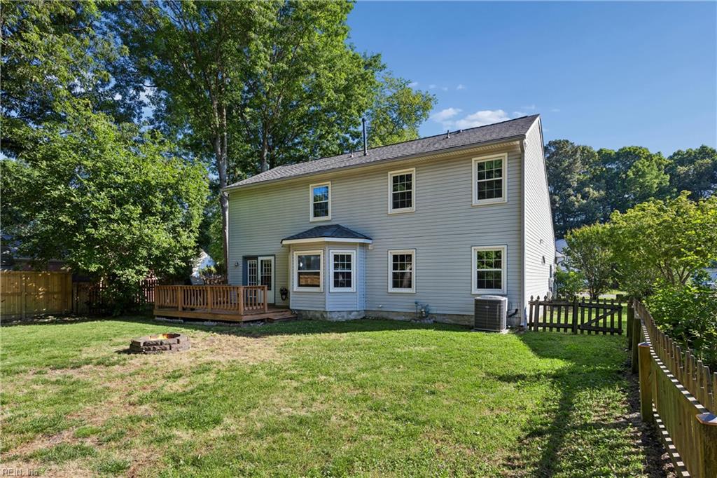 115 Blackberry Bend Yorktown VA 23693