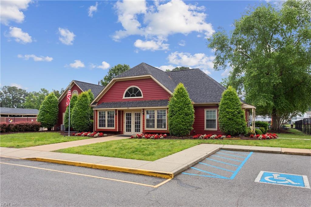 115 Blackberry Bend Yorktown VA 23693