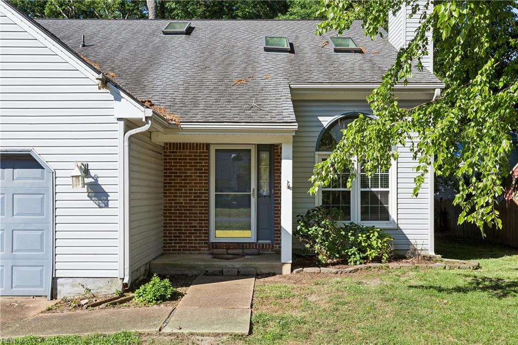 115 Blackberry Bend Yorktown VA 23693