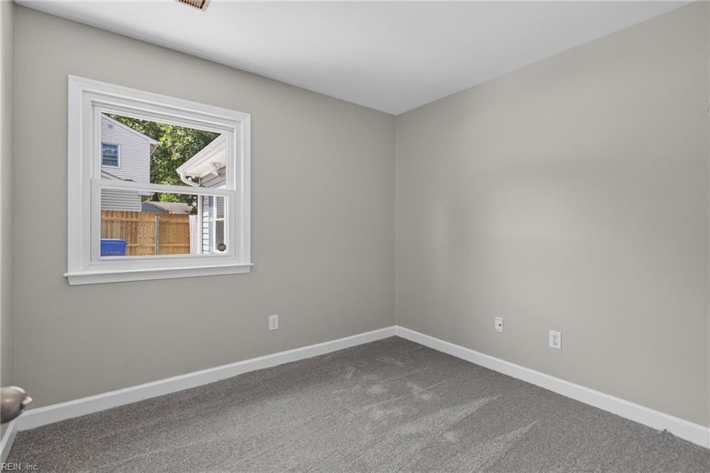 614 Woods Road Newport News VA 23601