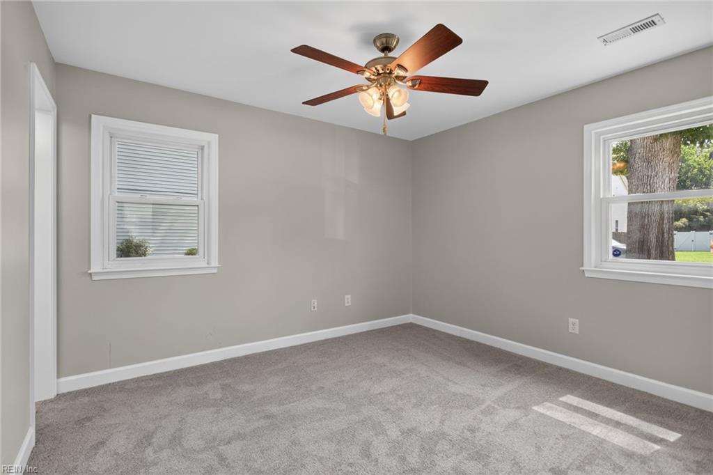 614 Woods Road Newport News VA 23601