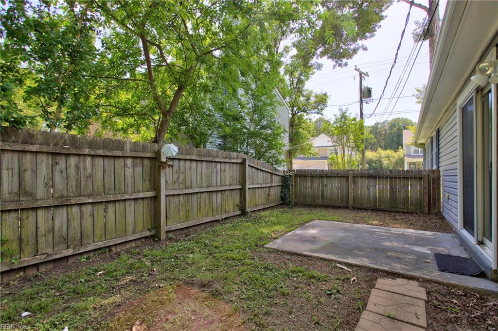614 Woods Road Newport News VA 23601
