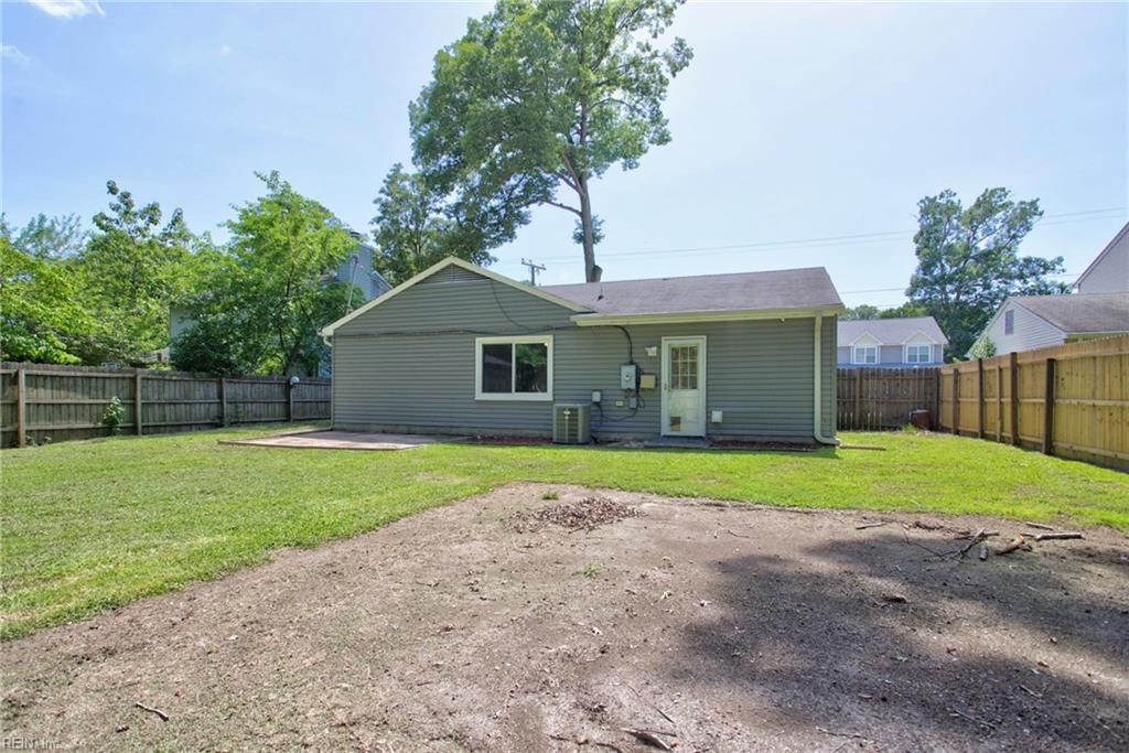 614 Woods Road Newport News VA 23601