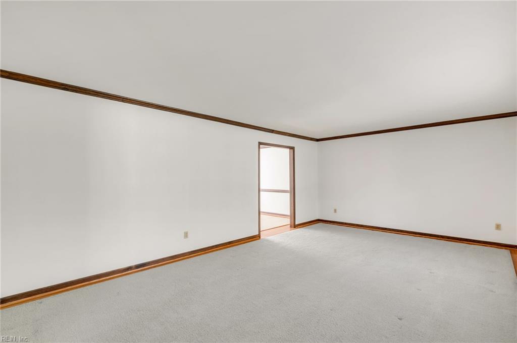 352 Wendwood Drive Newport News VA 23602