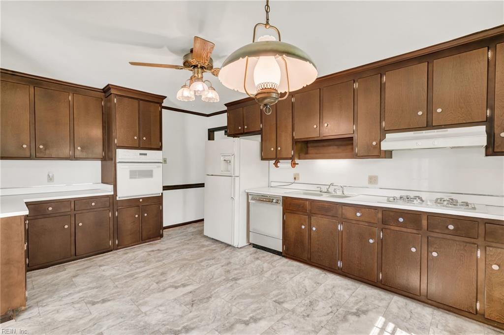 352 Wendwood Drive Newport News VA 23602