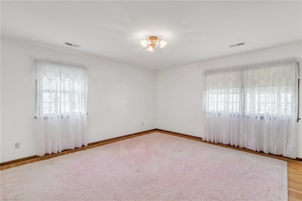 352 Wendwood Drive Newport News VA 23602