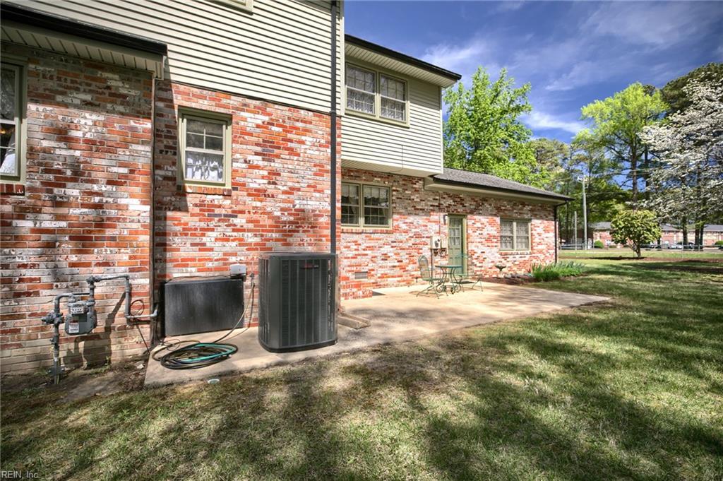 352 Wendwood Drive Newport News VA 23602