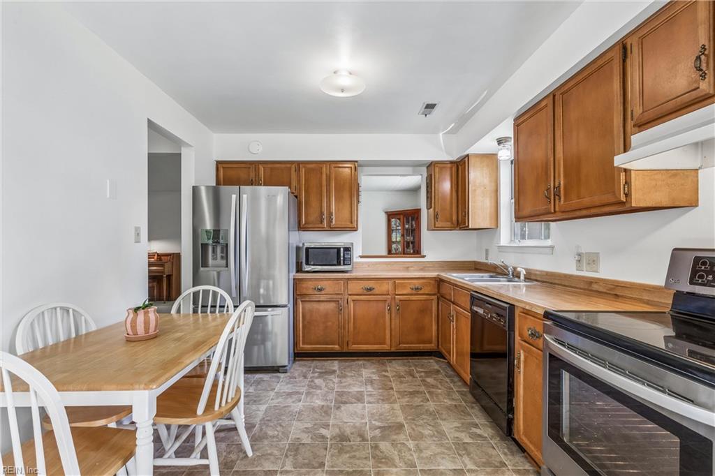 188 Abbey Court Newport News VA 23602