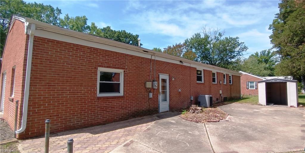 329 De Laura Drive Newport News VA 23608