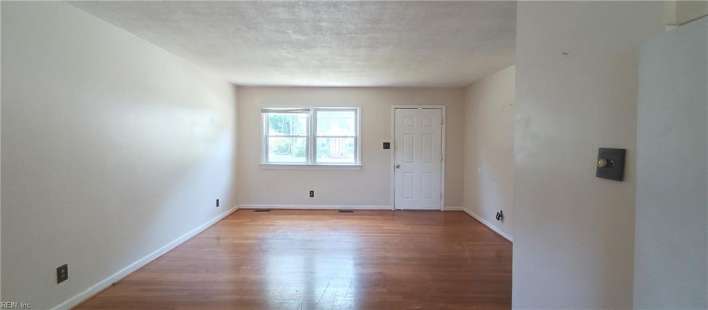 329 De Laura Drive Newport News VA 23608