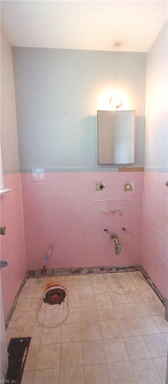 329 De Laura Drive Newport News VA 23608