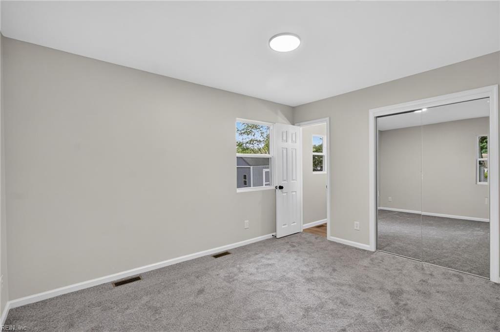 228 Colony Road Newport News VA 23602