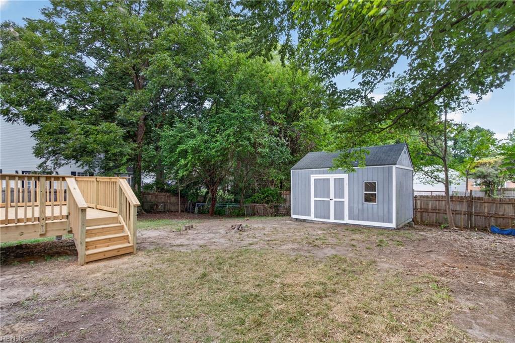 228 Colony Road Newport News VA 23602
