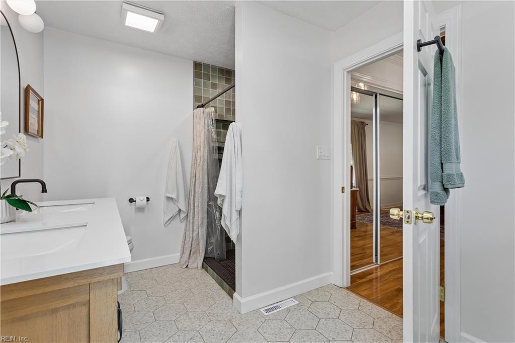 100 Quantico Loop Yorktown VA 23693