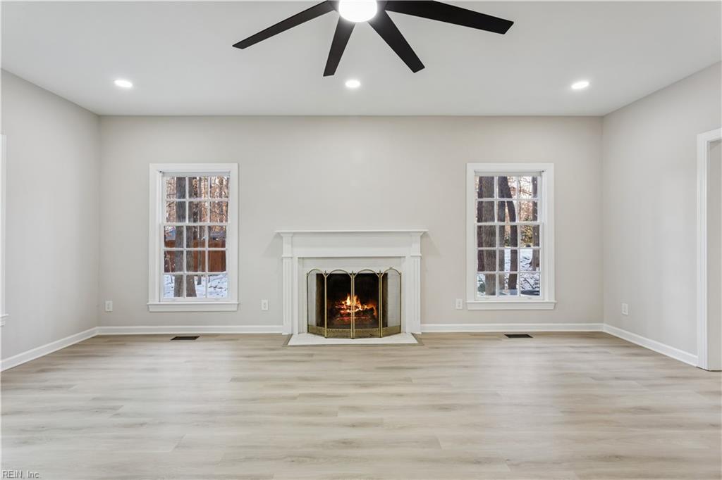 123 Loblolly Drive Yorktown VA 23692