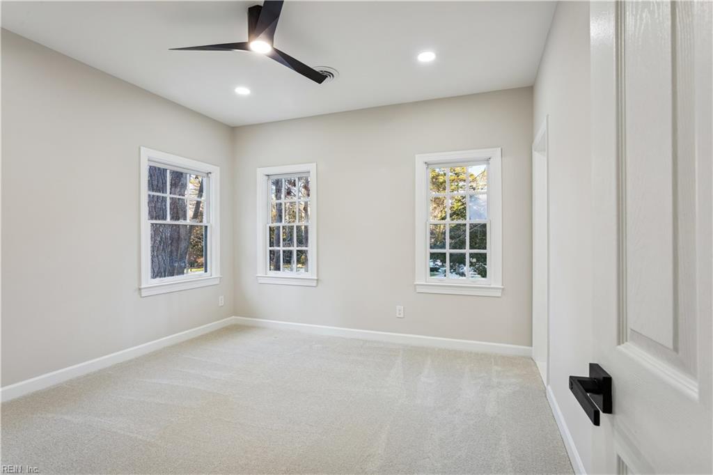 123 Loblolly Drive Yorktown VA 23692