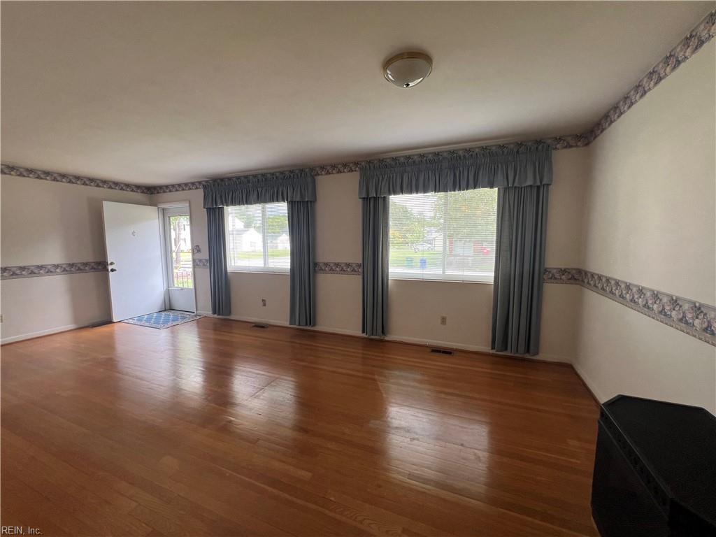 103 Belgrave Road Newport News VA 23602