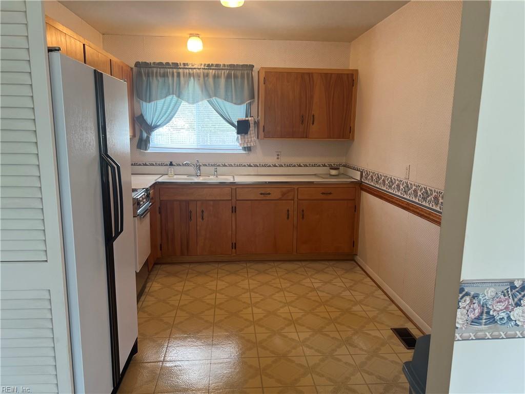 103 Belgrave Road Newport News VA 23602
