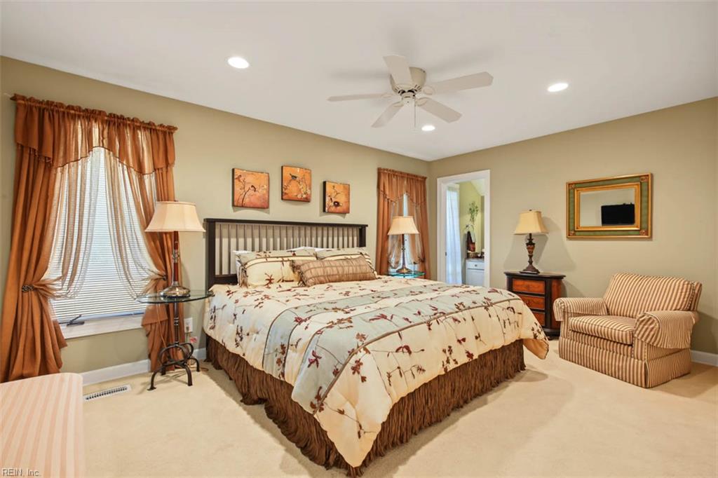 137 Roger Smith Williamsburg VA 23185