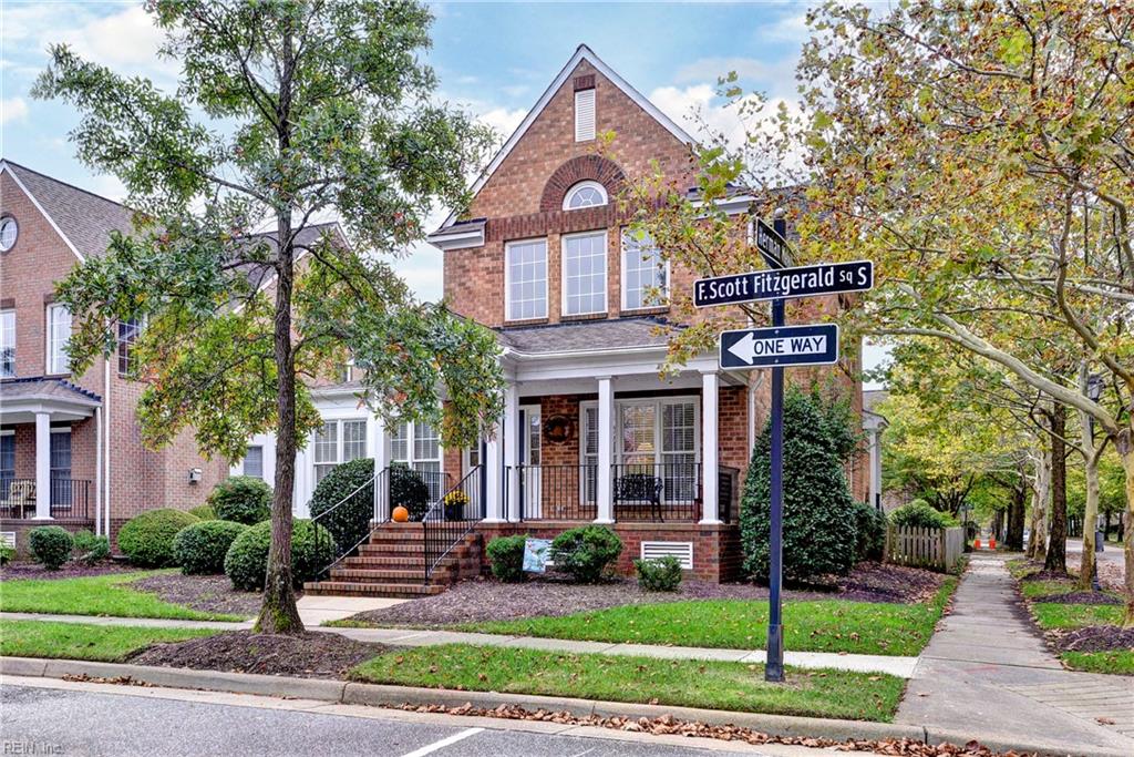 94 F Scott Fitzgerald Square Newport News VA 23606