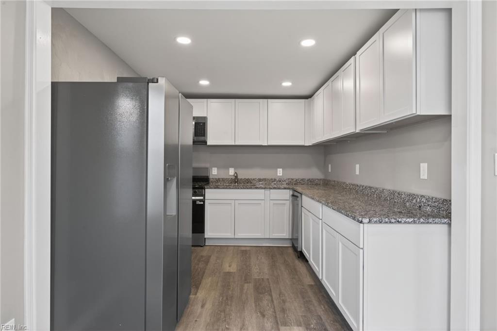 1809 Roanoke Avenue Newport News VA 23607