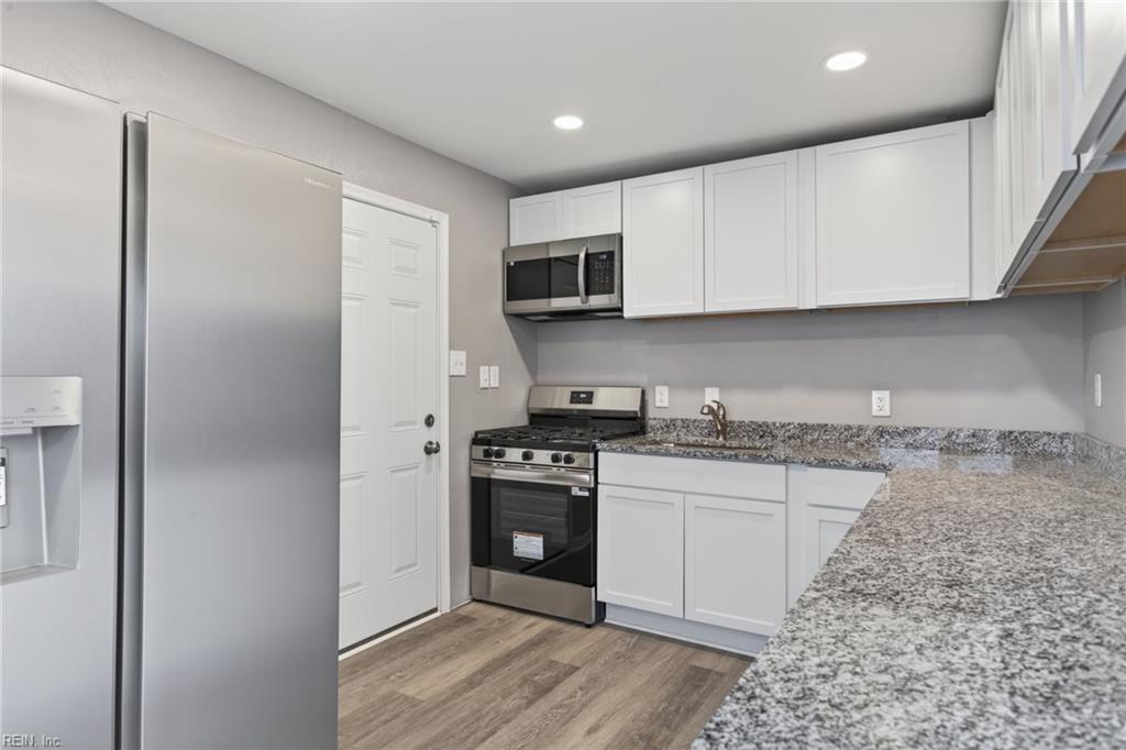 1809 Roanoke Avenue Newport News VA 23607