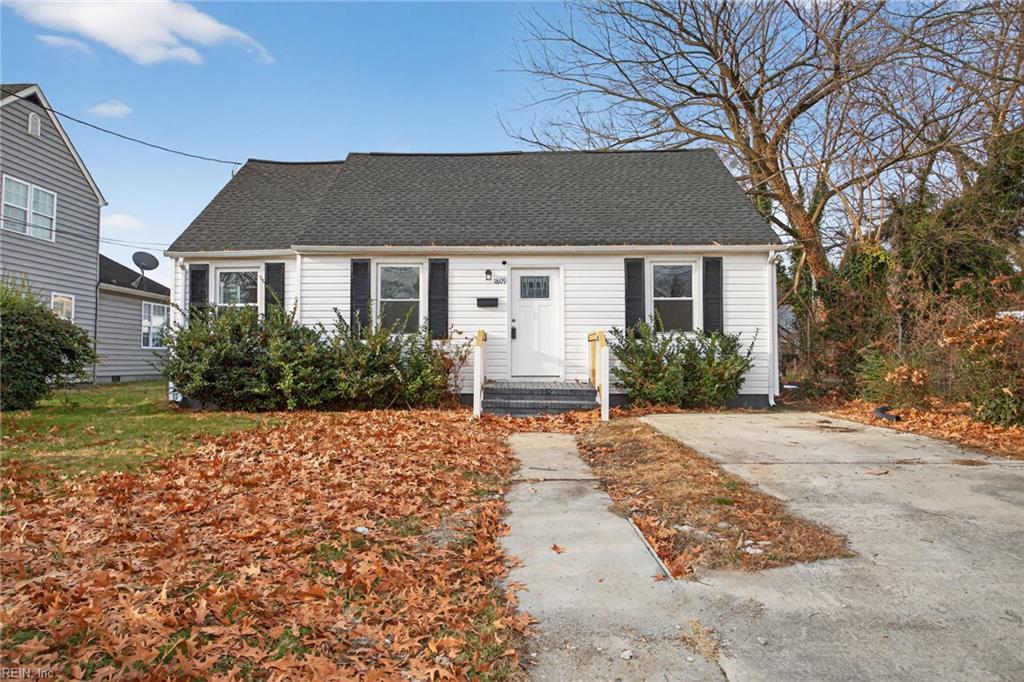 1809 Roanoke Avenue Newport News VA 23607