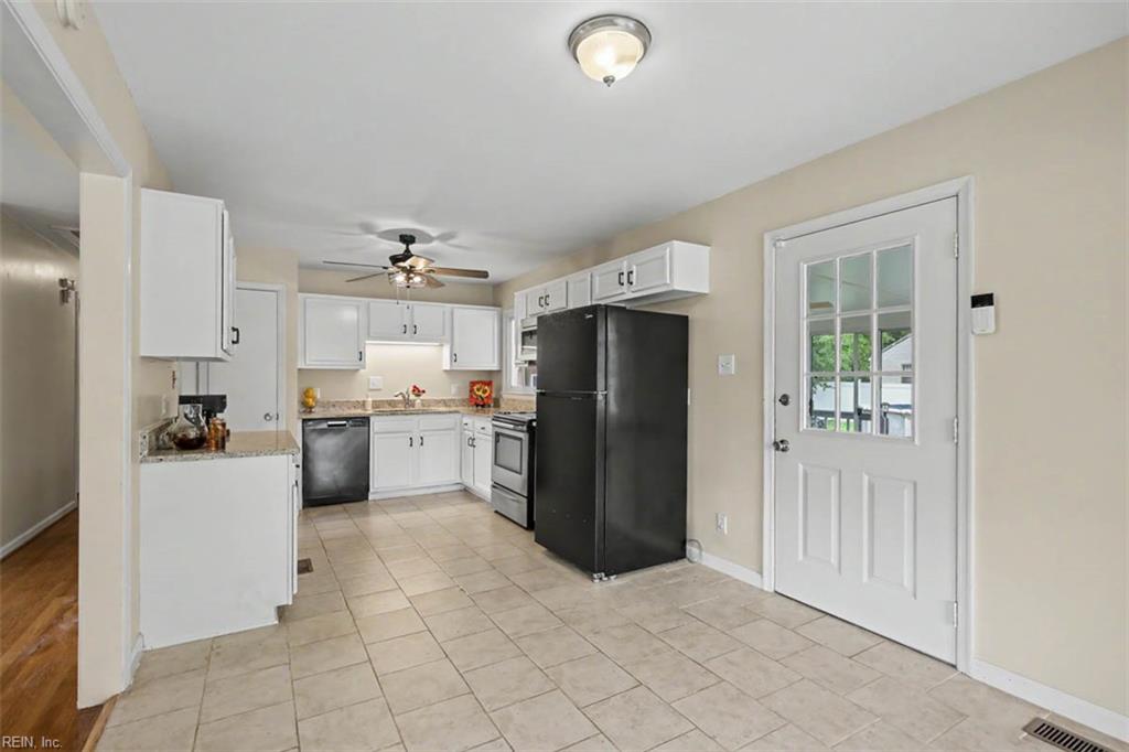174 Mark Twain Drive Newport News VA 23602