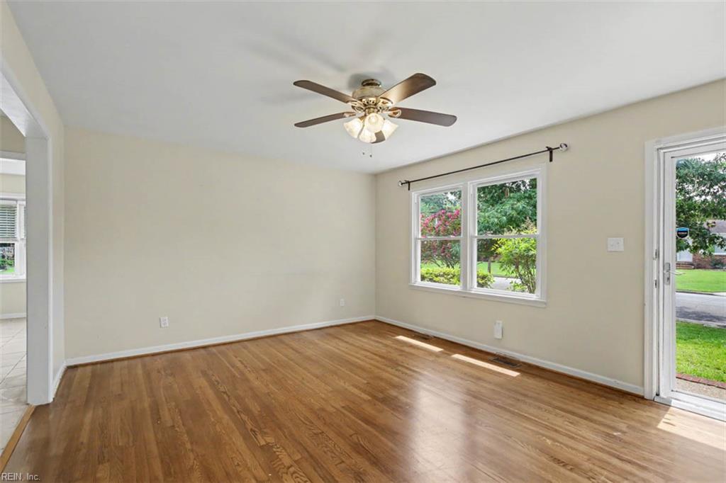 174 Mark Twain Drive Newport News VA 23602