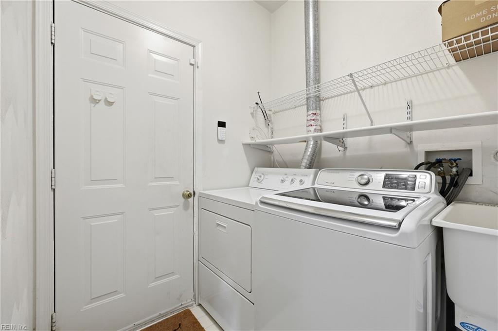 906 Hanson Drive Newport News VA 23602