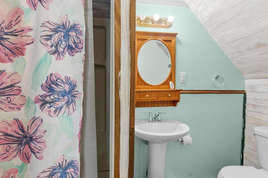 6353 Bolling Brook Lane Gloucester VA 23061