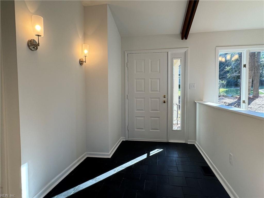 220 Richard Burbydge Williamsburg VA 23185