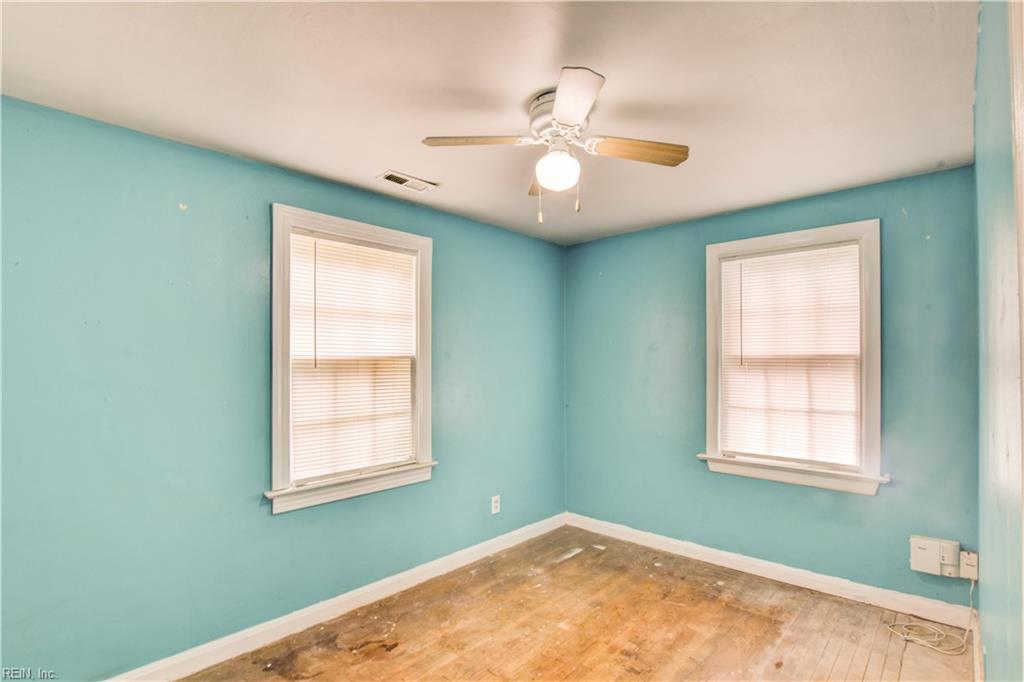 704 James Drive Newport News VA 23605