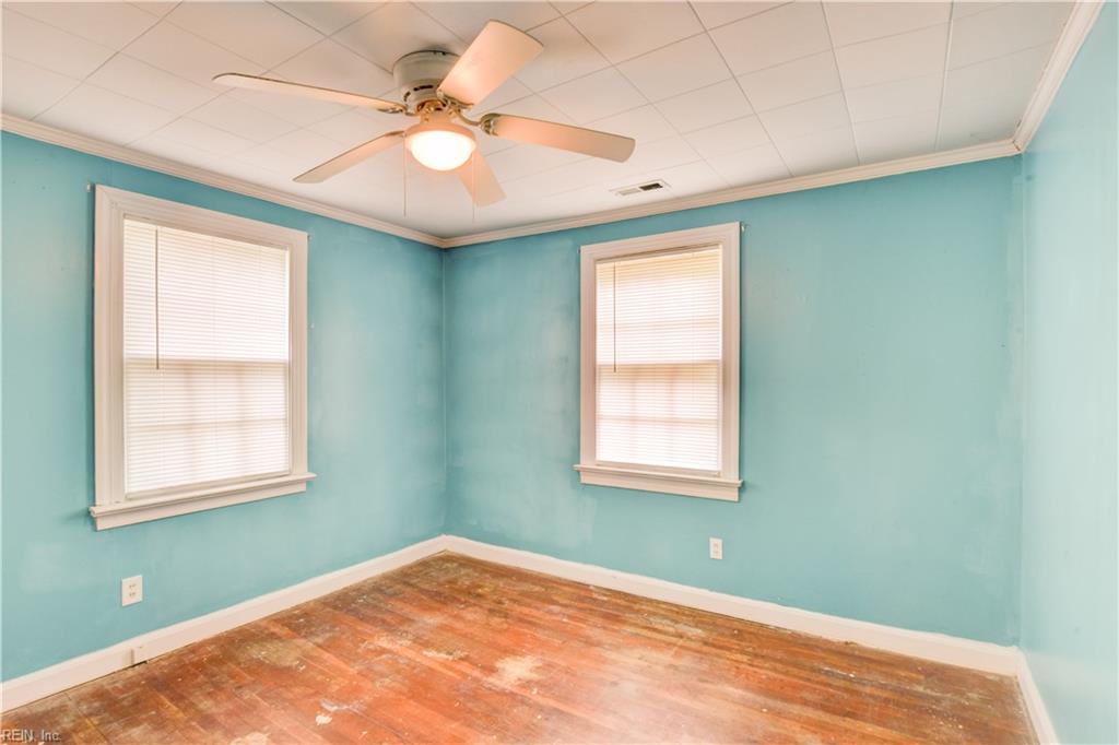 704 James Drive Newport News VA 23605
