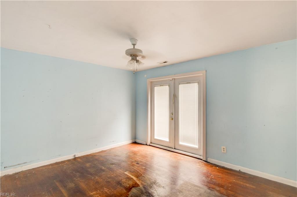 704 James Drive Newport News VA 23605
