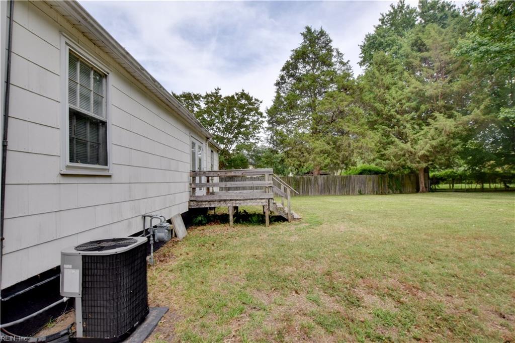 704 James Drive Newport News VA 23605