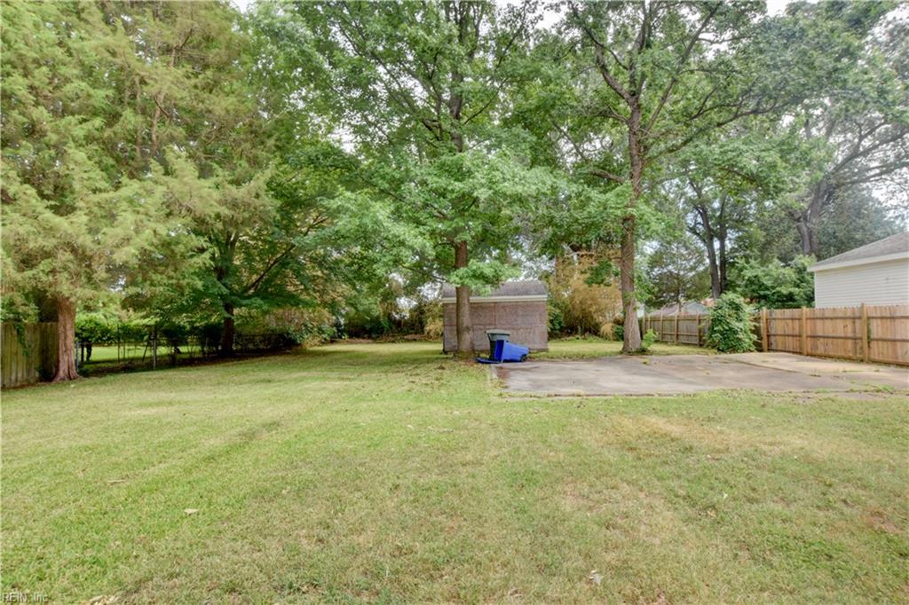 704 James Drive Newport News VA 23605