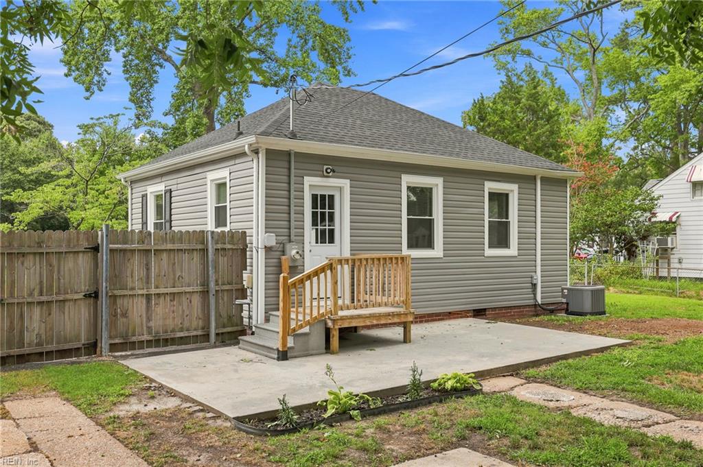 683 Ellen Road Newport News VA 23605