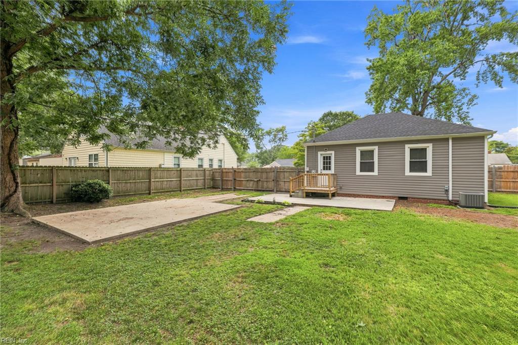 683 Ellen Road Newport News VA 23605