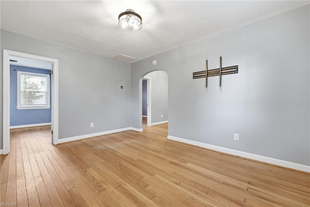 683 Ellen Road Newport News VA 23605
