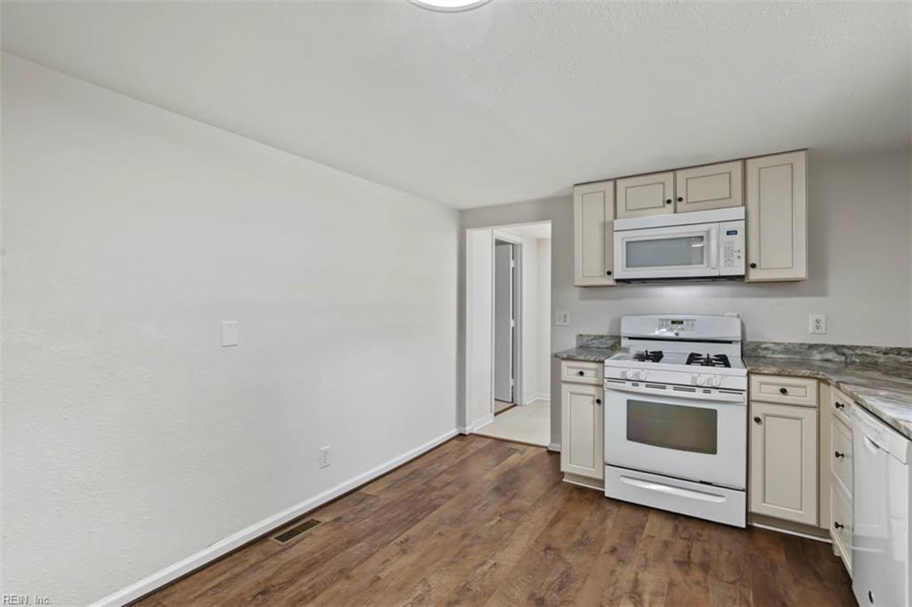 221 Firby Road Yorktown VA 23693