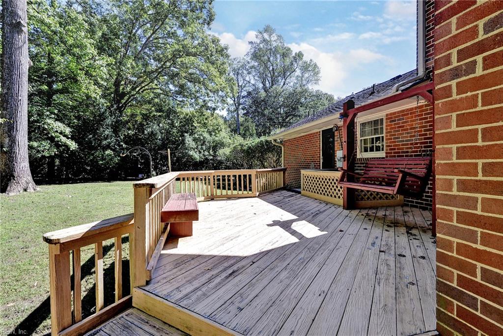 265 E Queens Drive Williamsburg VA 23185