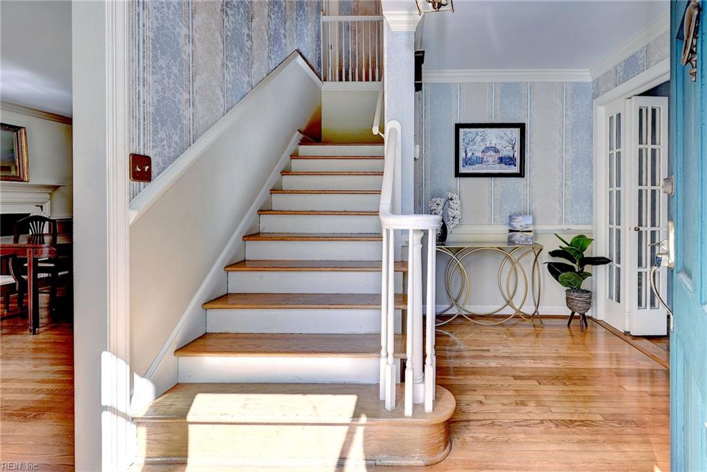 265 E Queens Drive Williamsburg VA 23185