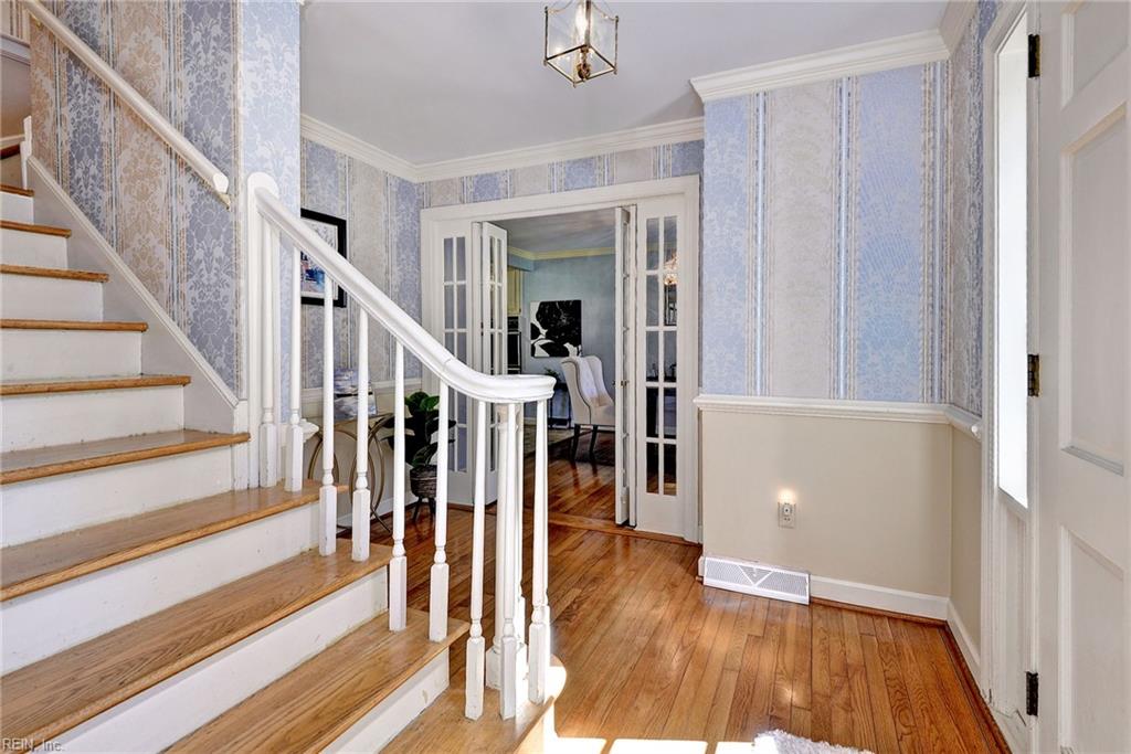 265 E Queens Drive Williamsburg VA 23185